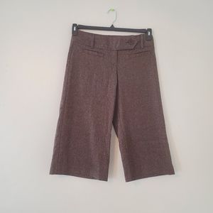 Cooper Key Brown Capri Pant